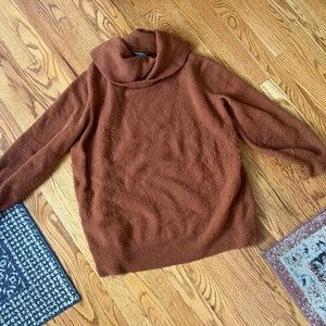 Anthropologie  Cowl Neck Sweater Womens Lg Rust Color Chunky Knit